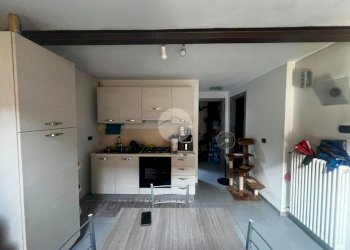 Three-room apartment Via Roma, Trinità - photo 11