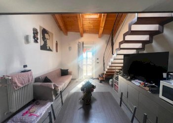 Three-room apartment Via Roma, Trinità - photo 12