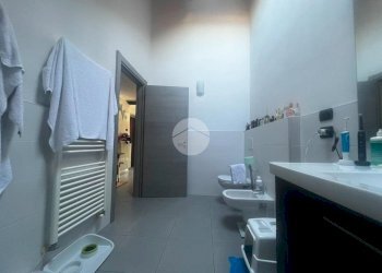 Three-room apartment Via Roma, Trinità - photo 24