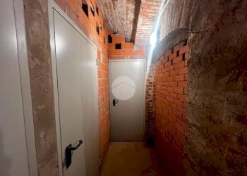 Three-room apartment Via Roma, Trinità - photo 32