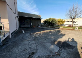 20210310_161717.jpg - Commercial Premises Santarcangelo di Romagna - photo 11