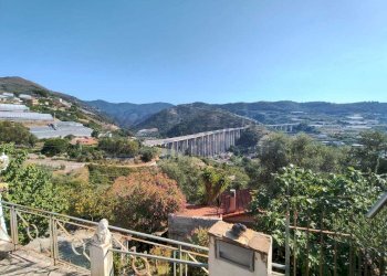 3ac5605d-7e18-45cd-8c9d-7cfc762aecd4 - Appartamento Via Grossi Bianchi, Sanremo - foto 26