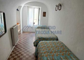 1 - Porzione di casa Piazza Roma, Molini di Triora - foto 8