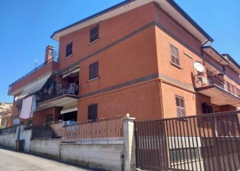15 - Attic Via Degli Acquedotti 4, Tivoli - photo 15
