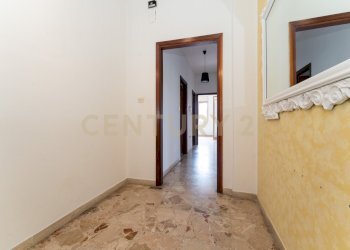 Via delle Acacie 9 (12) - Four-room apartment Via delle Acacie 9, Catania - photo 13