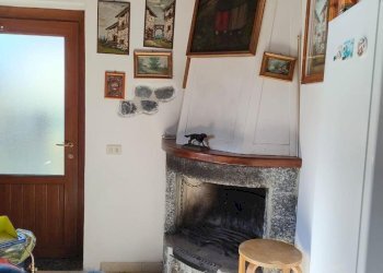 Camino - Two-room apartment Via al Noce 24, Moltrasio - photo 9