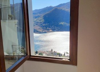 Vista dal soggiorno - Two-room apartment Via al Noce 24, Moltrasio - photo 11