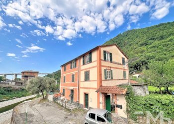CASA E INGRESSO 1 - Appartamento Via Ponti Romani 31, Recco - foto 2