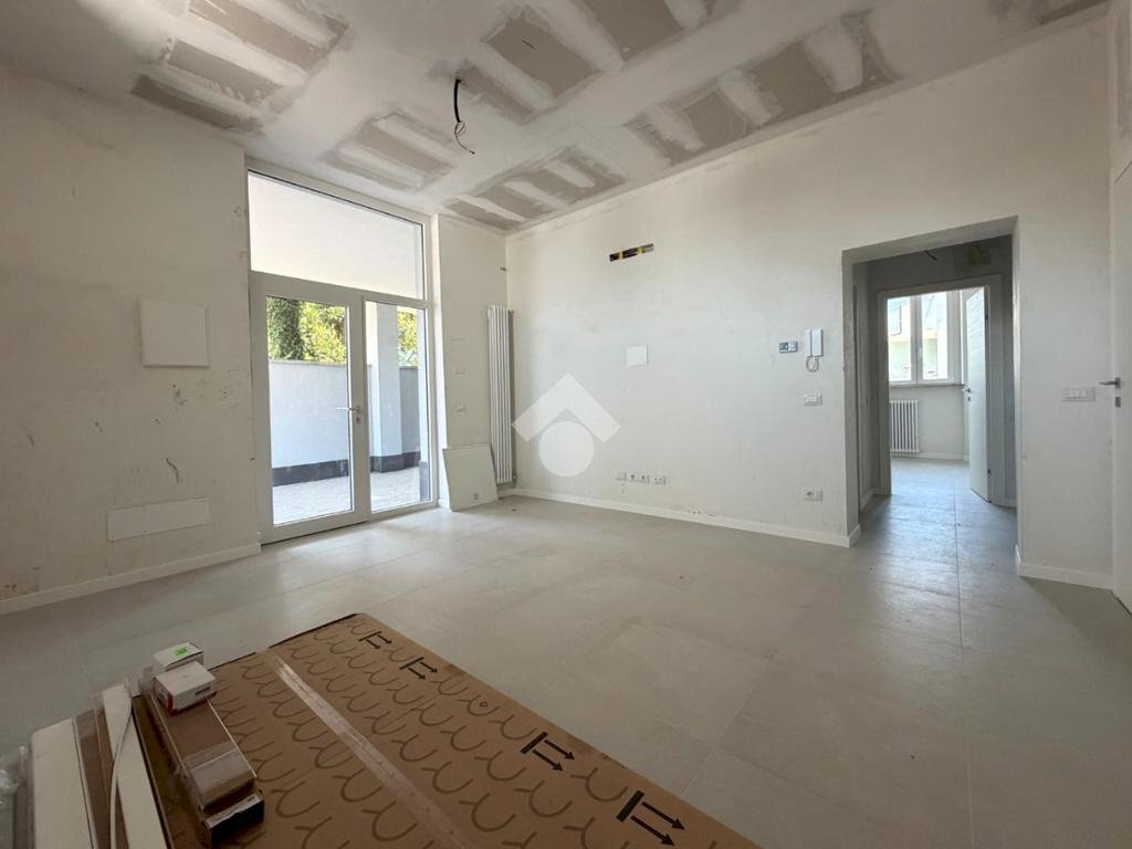 Two-room apartment Via Giacomo Matteotti, Rescaldina - photo 2