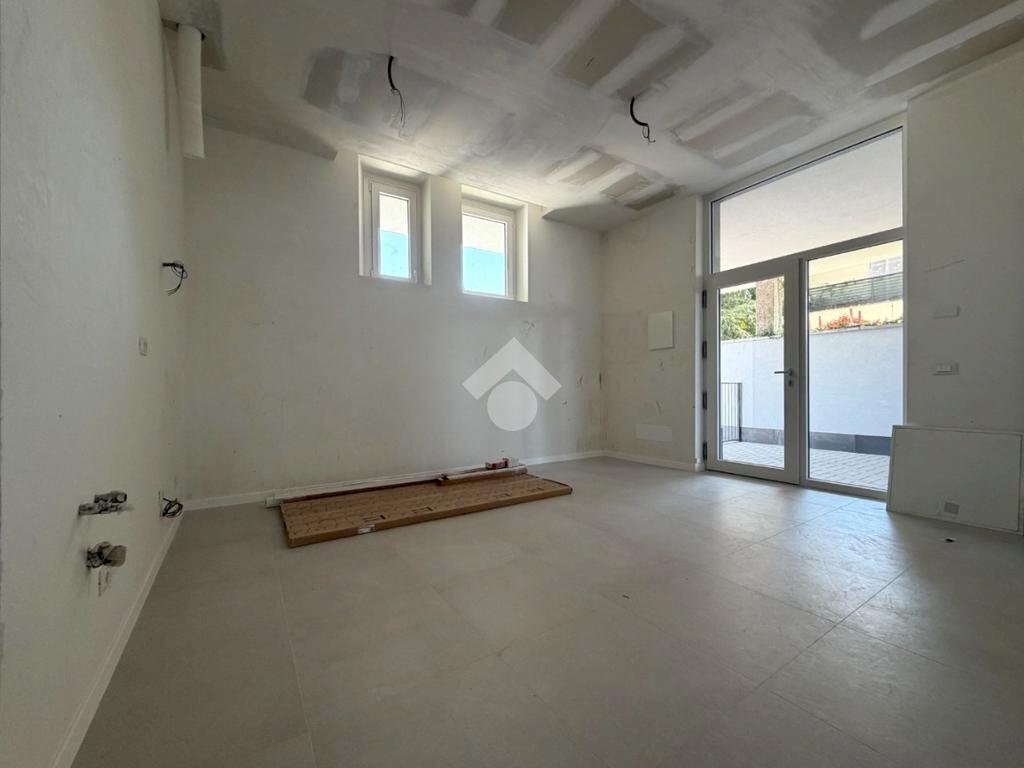 Two-room apartment Via Giacomo Matteotti, Rescaldina - photo 3