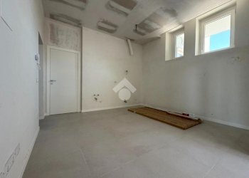 Two-room apartment Via Giacomo Matteotti, Rescaldina - photo 5
