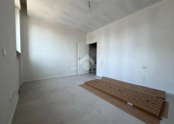 Two-room apartment Via Giacomo Matteotti, Rescaldina - photo 11