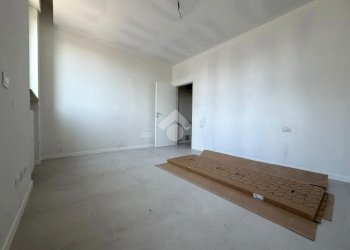 Two-room apartment Via Giacomo Matteotti, Rescaldina - photo 13