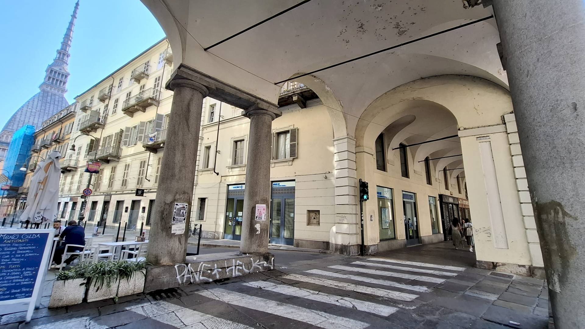 Commercial Premises Torino (neighborhood Centro Storico) - photo 2