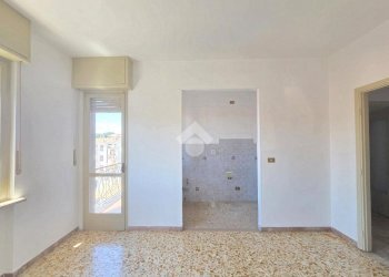 Two-room apartment Via marietti, Alpignano - photo 5