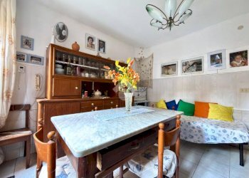Four-room apartment Via Privata Giovanni Genova Bocchi Bianchi, Alassio - photo 2
