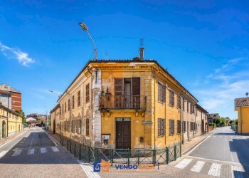 Three-room apartment Vinovo - photo 1