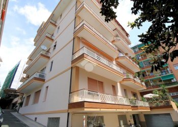 Trilocale Viale A. Devoto, Chiavari - foto 35