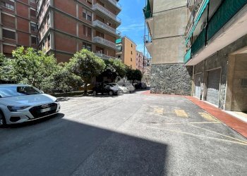 Quadrilocale Via Emanuele Canesi, Genova (zona Sestri Ponente) - foto 34