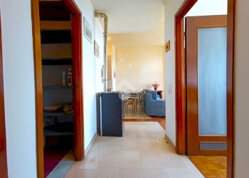 Four-room apartment Via Aurelia Levante, Ospedaletti - photo 7
