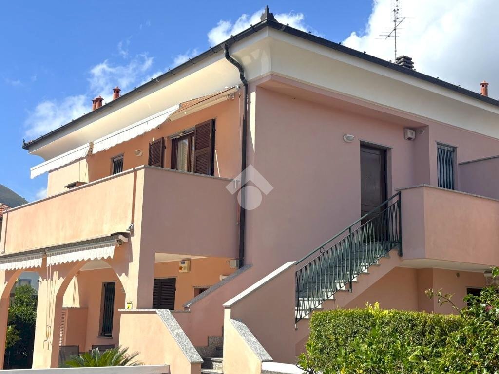 Three-room apartment Via varese, Loano - photo 3