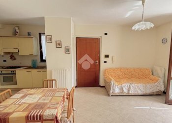 Three-room apartment Via varese, Loano - photo 13