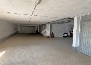 Three-room apartment Via varese, Loano - photo 29