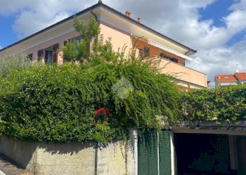Three-room apartment Via varese, Loano - photo 38