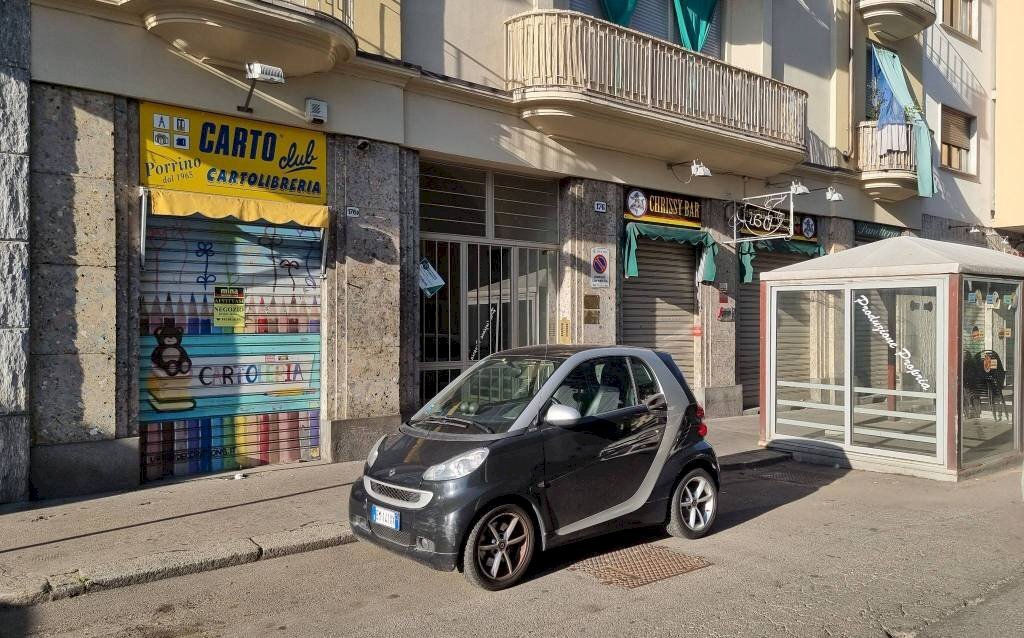 Negozio corso Sebastopoli, Torino (zona Santa Rita) - foto 3