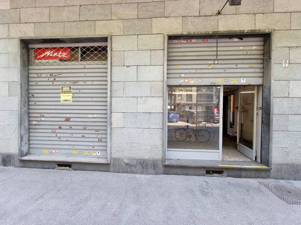 Shop corso Monte Grappa, Torino (neighborhood Parella) - photo 2