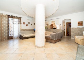 Villa Via Francesco Petrarca, San Gillio - photo 9