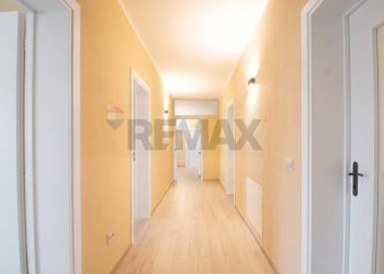 Trilocale Via Conche, 77
Sale Marasino, Sale Marasino - foto 11