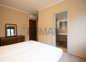 Trilocale Via Conche, 77
Sale Marasino, Sale Marasino - foto 25