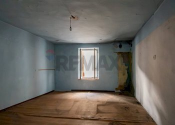 Appartamento Via Bertoletti, 8 
 Vezza d'Oglio, Vezza d'Oglio - foto 8