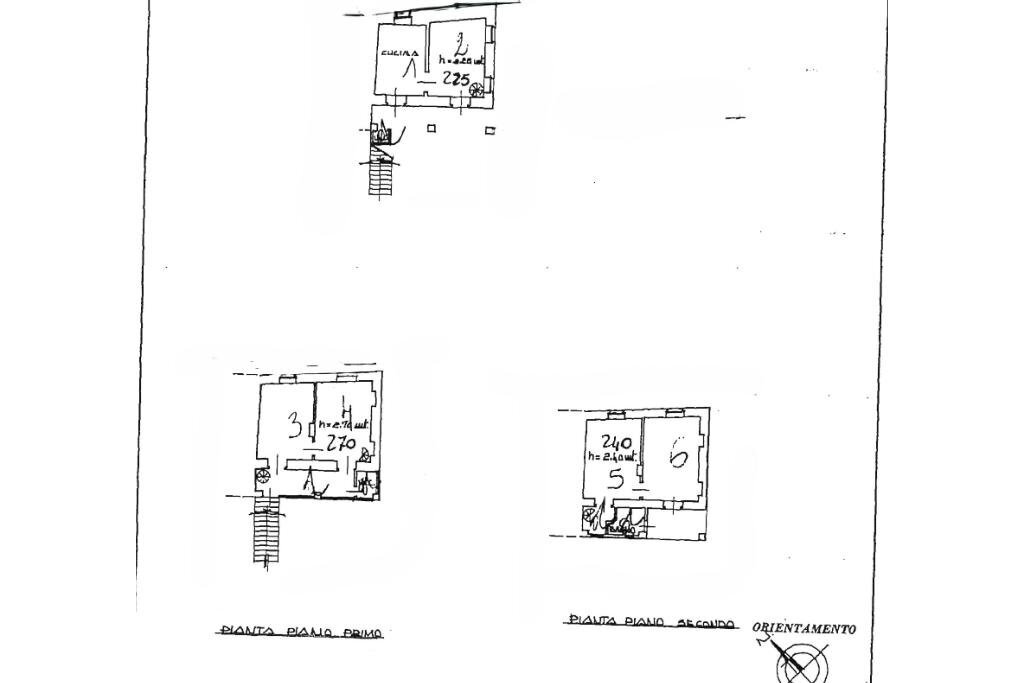 Casa semi indipendente Via Ubertallo, Castelnuovo Nigra - planimetria 1