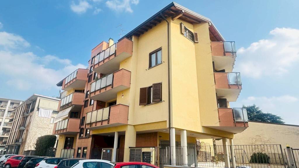 Three-room apartment Lissone - photo 3