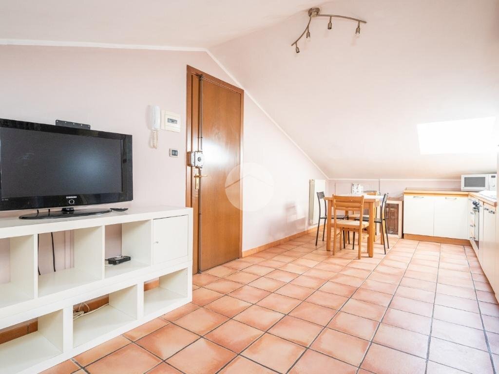 Two-room apartment Via Alessandro Manzoni, Volvera - photo 3