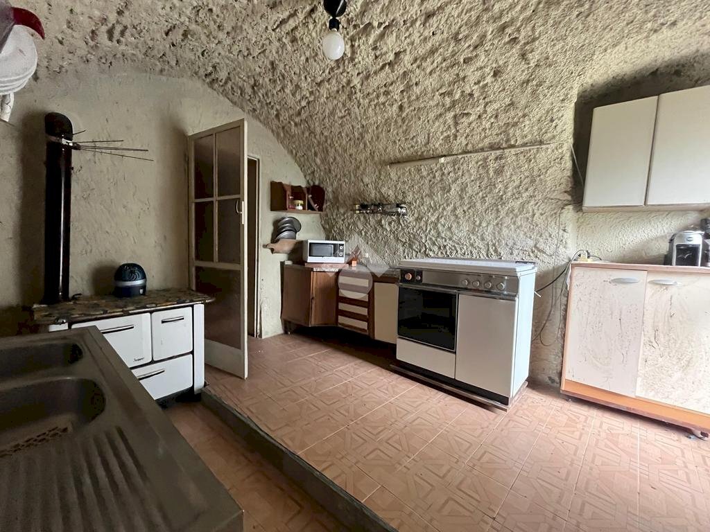 Semi-detached house Via Aragno, Barge - photo 3