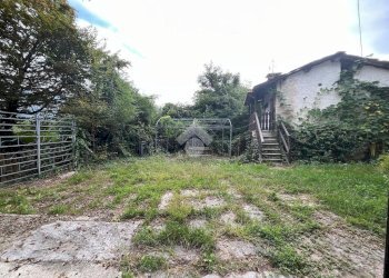 Semi-detached house Via Aragno, Barge - photo 5