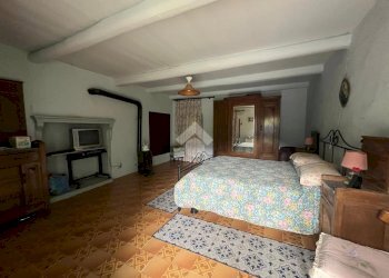 Semi-detached house Via Aragno, Barge - photo 12