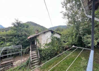 Semi-detached house Via Aragno, Barge - photo 16