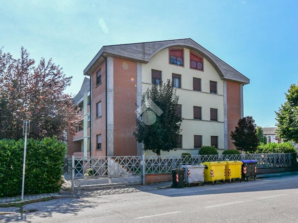 Three-room apartment Via della Chiesa, Poggio Renatico - photo 2