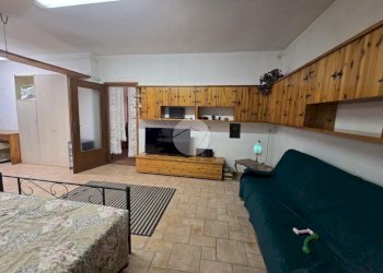 Villa Frazione san martino, Castiglione Tinella - foto 4