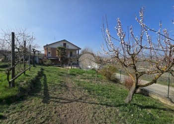Villa Frazione san martino, Castiglione Tinella - foto 18