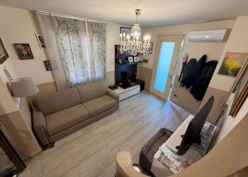 Foto 1 - Villa a Schiera via butterfly
 
301, Viareggio - foto 1