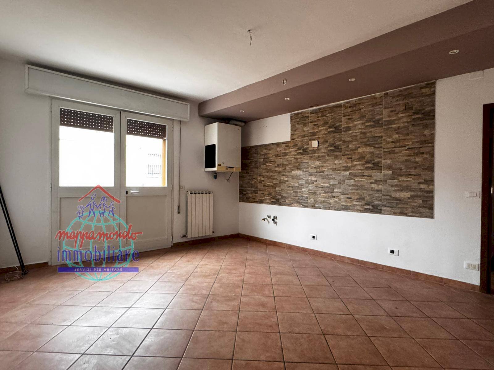 Foto 2 - Three-room apartment VIA SPALLANZANI
8, Cento - photo 2