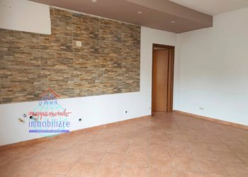 Foto 3 - Three-room apartment VIA SPALLANZANI
 
8, Cento - photo 3
