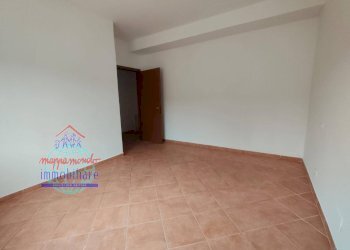 Foto 11 - Three-room apartment VIA SPALLANZANI
 
8, Cento - photo 11