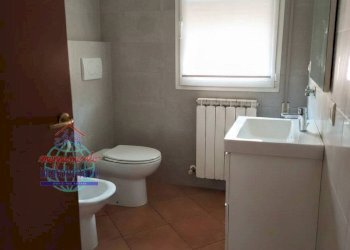 Foto 17 - Three-room apartment VIA SPALLANZANI
 
8, Cento - photo 17
