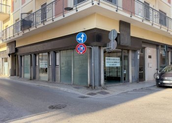 Foto 4 - Locale Commerciale Via San Martino angolo Via Carducci
107, San Benedetto del Tronto - foto 4
